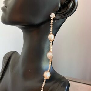 Guess Gold and Cream Pearl Earrings